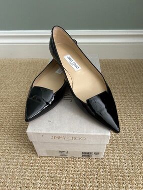 JIMMY CHOO ATTILA BLACK PATENT FLATS - 40 - EUC!!!